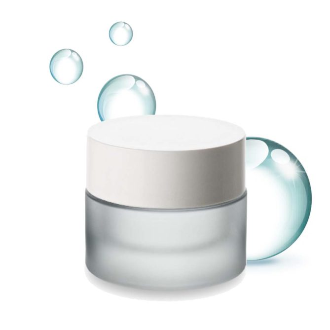 Un pot cosmétique en verre dépoli avec son couvercle blanc autour de bulles et de gouttes d'eau