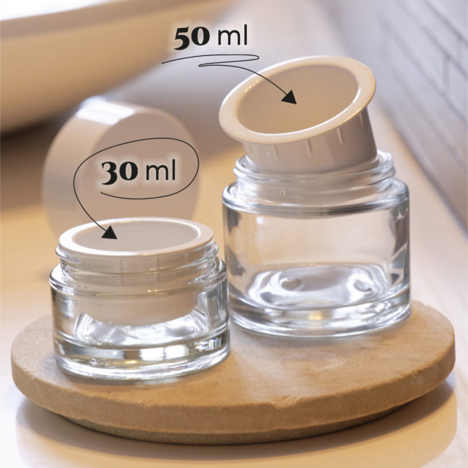 pots en verre et cupules rechargeables en 30 ml et 50 ml